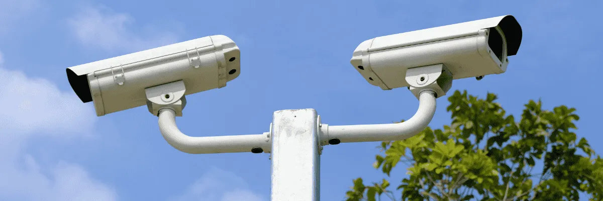 ¿Es legal grabar con CCTV en áreas comunes?