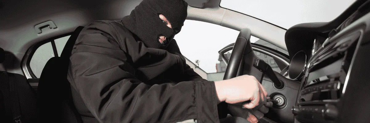 Portonazos nocturnos | Patrones reales captados por CCTV en comunas de alto flujo