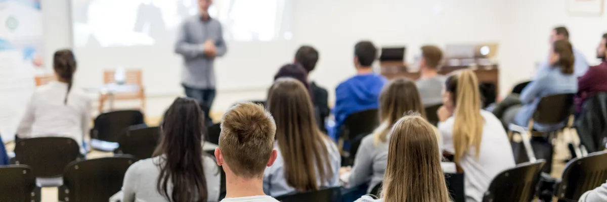 Charlas de seguridad de 5 minutos: guía completa y ejemplos prácticos